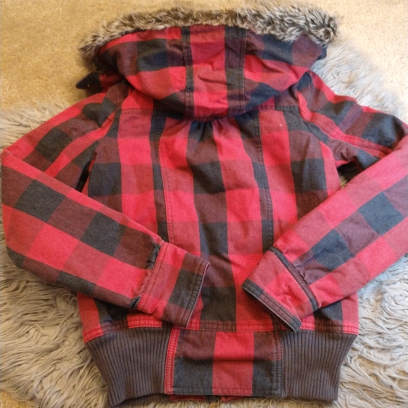 Roxy Jacket - Picture 5 of 10